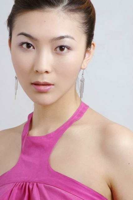 barbie looking woman naked free videos sex asian